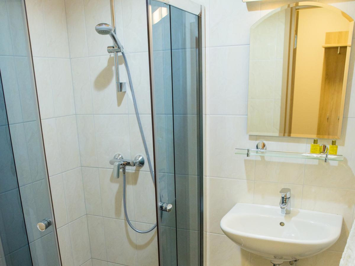 Ankur Hotell Mustvee Luaran gambar